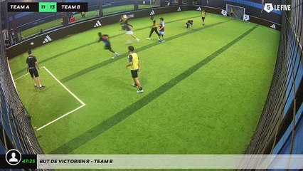 But de Victorien R - Team B