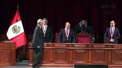 Kuczynski pide unidad al recibir credenciales como líder electo