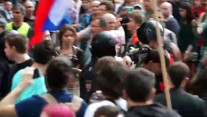 ONG: cerca de 1.000 detenidos en marcha anticorrupción en Rusia