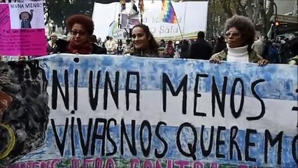 Familiares de víctimas de feminicidio claman "Ni una menos"