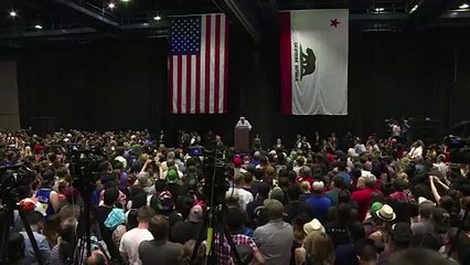 Bernie Sanders promete combatir a Donald Trump