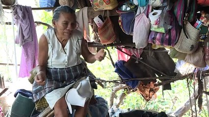 El pueblo de México que vive de coser balones de fútbol