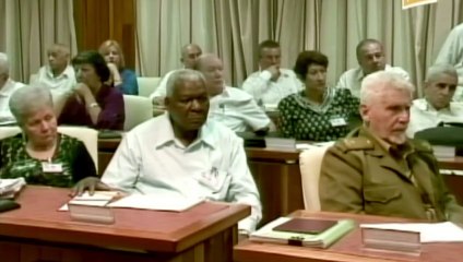 Castro: Cuba no renunciará a sus ideales por relación con EEUU