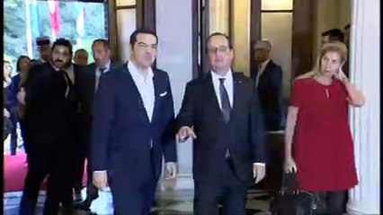 Francia apoyará a Grecia en renegociación de deuda