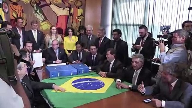 Brasil: Entregan nuevo pedido de impeachment contra Rousseff