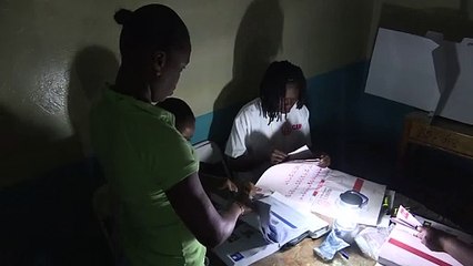 Haitianos votan para elegir nuevo presidente