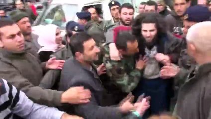 Al Qaida en Siria libera rehenes libaneses