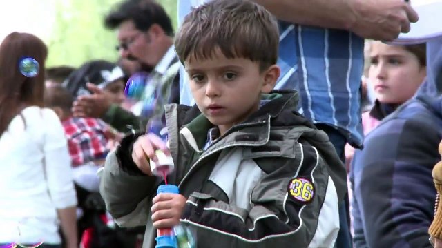 Acciones “audaces” para afrontar la crisis migratoria El presidente de la Comisión Europea pidió este miércoles a los miembros de la UE que se repartan 160.000 refugiados y que sean audaces para responder a la crisis migratoria.