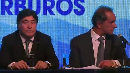 Fernández y Scioli enarbolan logros energéticos en Argentina