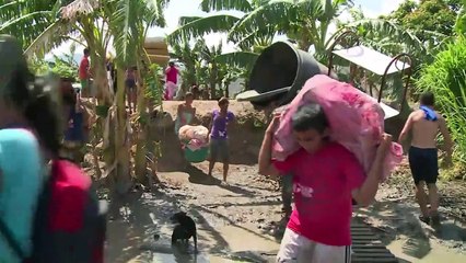 Colombianos  huyen de Venezuela