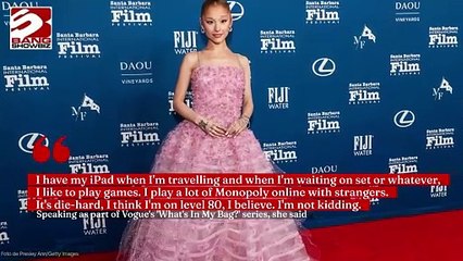 Ariana Grande likes to play Monopoly online with strangers