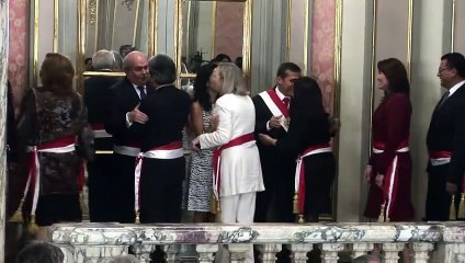 Primera dama de Perú bajo sospecha por lavado de dinero