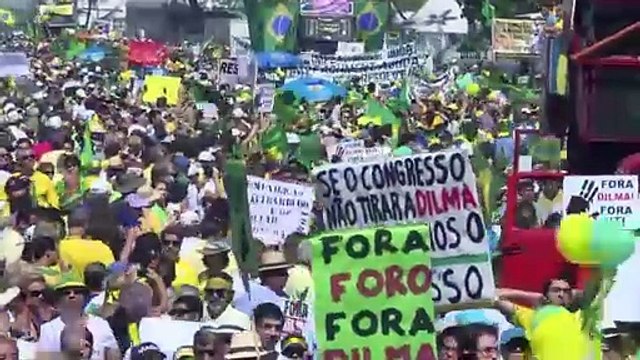 Brasileños exigen la salida de Dilma Rousseff