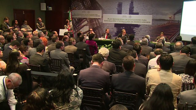 México quiere más inversiones en petróleo