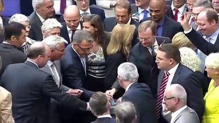 Alemania aprueba el plan de rescate a Grecia