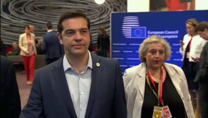 Duras condiciones a Grecia para seguir en el euro