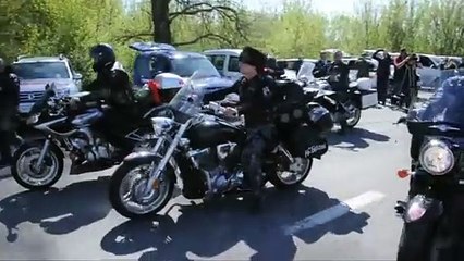 Polonia niega entrada a motociclistas rusos