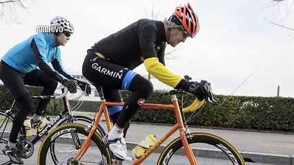 Kerry se rompe el fémur en accidente de bicicleta