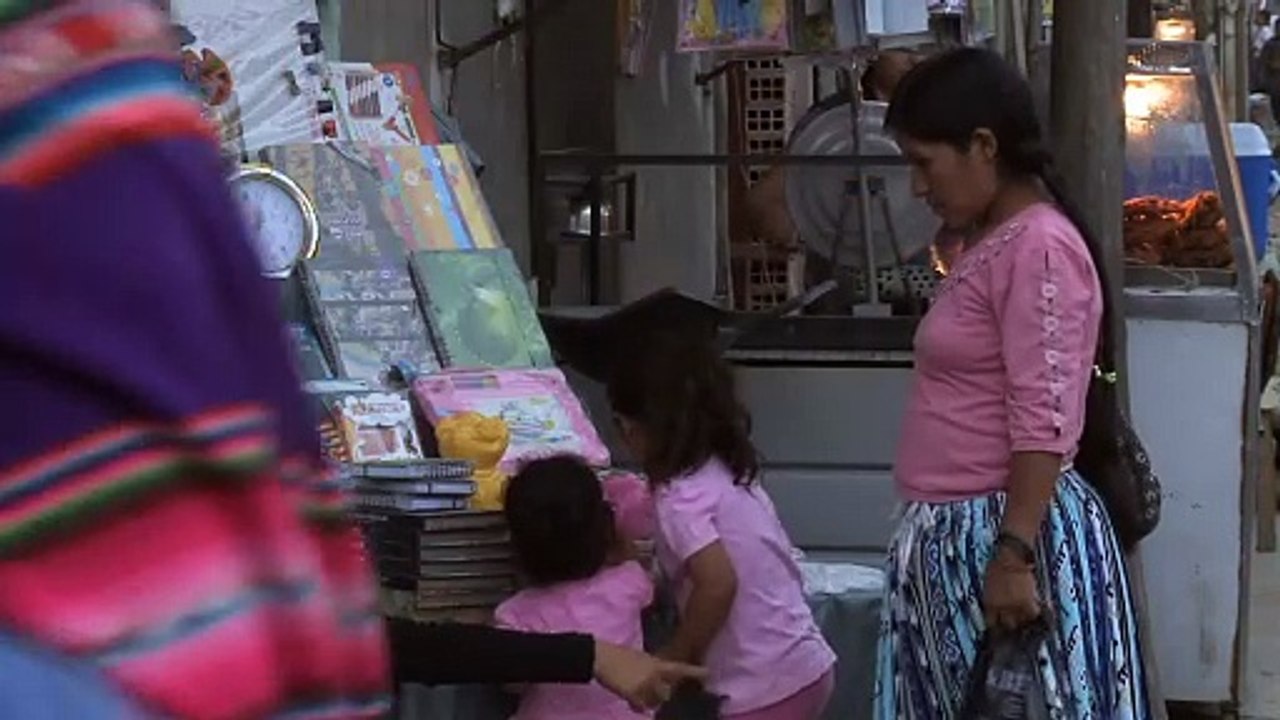 Mes de ley seca para evitar violaciones en Bolivia