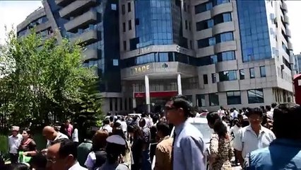 Sismo de magnitud 7,3 golpea de nuevo Nepal