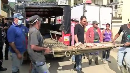 Colombia: familiares buscan desaparecidos por deslave