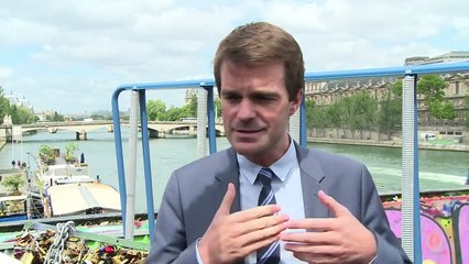 Remueven "candados del amor" de puente de París