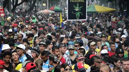 Colombia marcha a favor de la marihuana