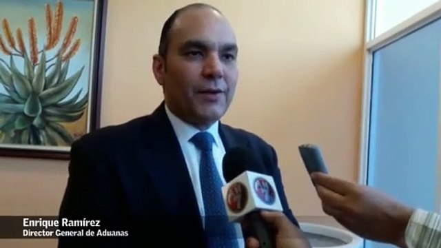 Enrique Ramirez director general de Aduanas