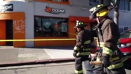 EEUU: puede haber unos 40 muertos en incendio de Oakland