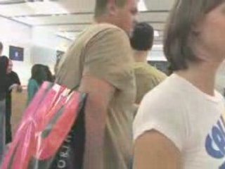 Hello, hello (iPhone Day)