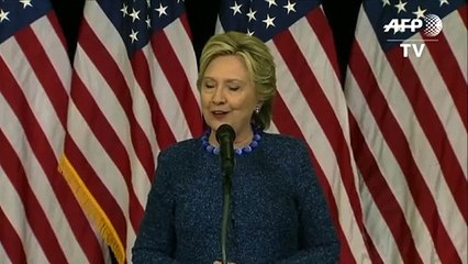 Clinton, “segura” que emails no cambiarán investigación