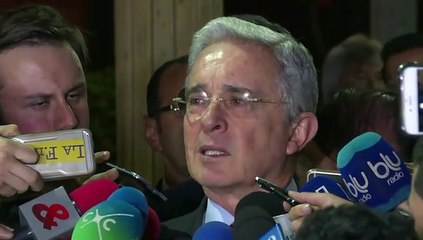 Uribe califica de “positiva” extensión de cese al fuego con FARC