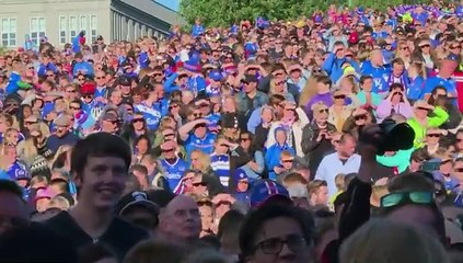 Islandia recibe a sus héroes de la Eurocopa