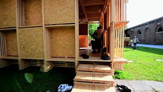 Arquitectura que combate la desigualdad en la Bienal de Venecia
