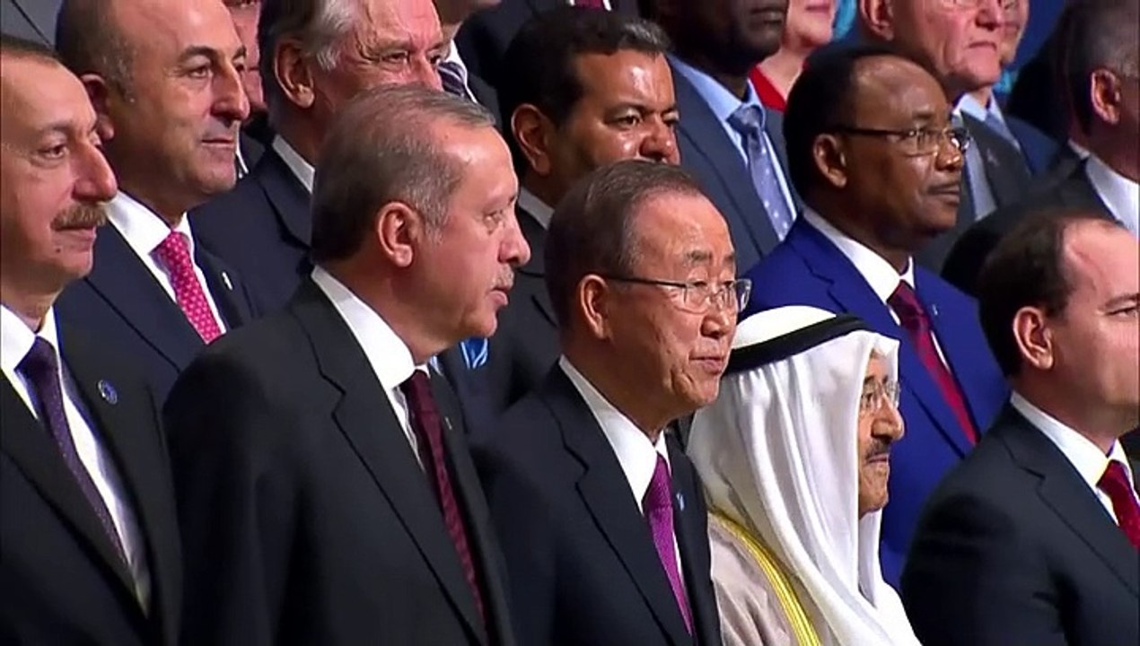 Primera cumbre sobre crisis humanitarias en Turquía