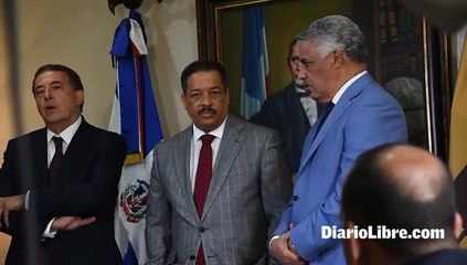 Miguel Vargas Maldonado Visita Junto a Luis Ayala al Presidente de la JCE