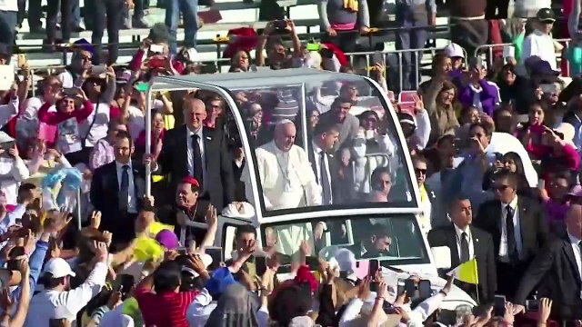 El papa oficia misa en México