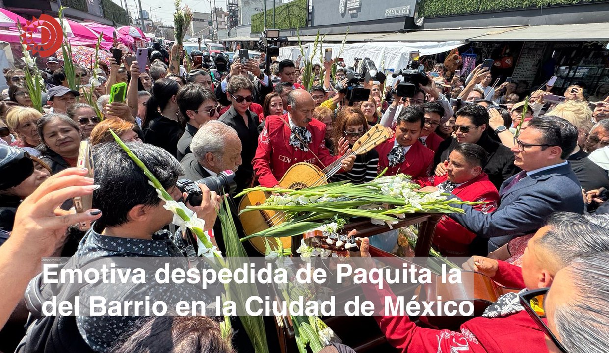 Emotiva despedida de Paquita la del Barrio  en la Ciudad de México