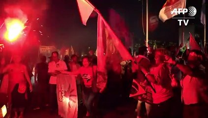 Brasileños movilizados en defensa de Dilma Rousseff
