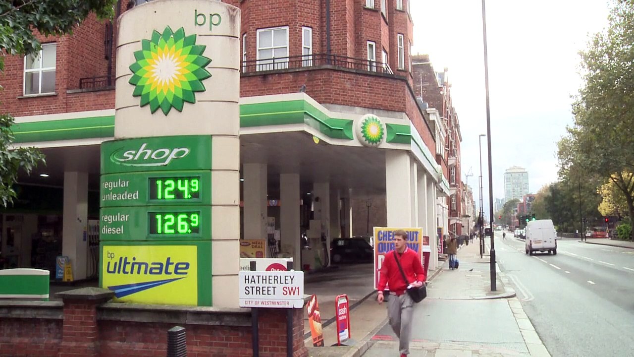 BP suprimirá 4.000 empleos