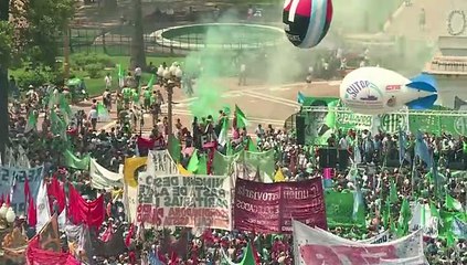 Huelga por despidos en el sector público de Argentina