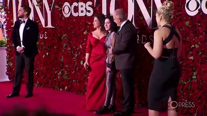 La hija de Gloria Estefan presenta a su novia