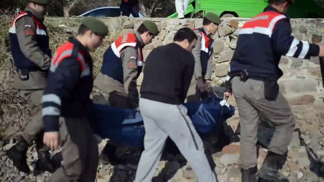 Al menos 37 migrantes ahogados en naufragio frente a Turquía