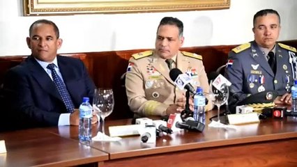 Rueda De Prensa Ministro Defensa Director Control De Drogas