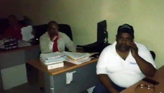 Fiscales Trabajan A Oscuras En El Palacio De Justicia De Santo Domingo