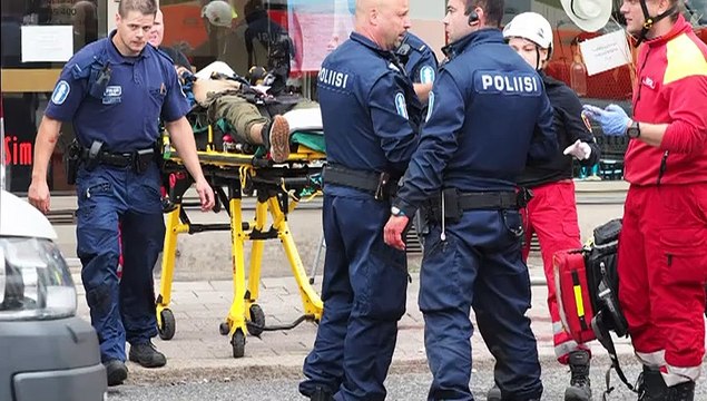 Dos muertos y seis heridos en agresión con cuchillo en Finlandia
