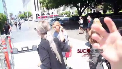 Justin Bieber comienza su conversión con Selena Gómez y Hailey Baldwin