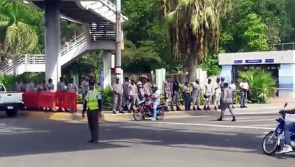 Marcha de la Asociación de Policías Dominicanos (APODOM)