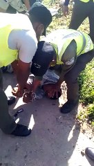 Agentes de AMET apresan oficial de las FFAA