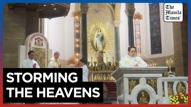 Filipino Catholics pray for Pope Francis' recovery